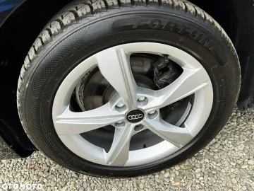 Car image 39