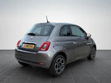 Car image 5