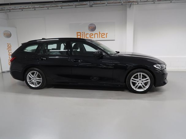 BMW 320d Touring xDrive Sport Line 140 kW image number 4