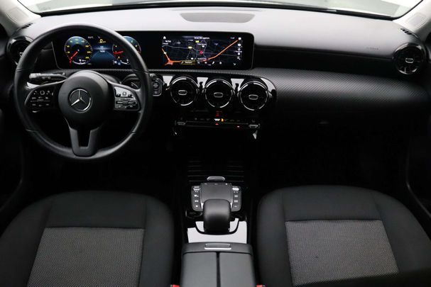 Mercedes-Benz A 180 100 kW image number 3