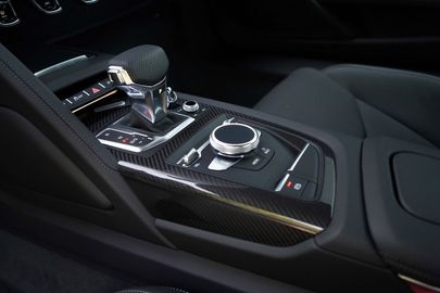 Car image 22