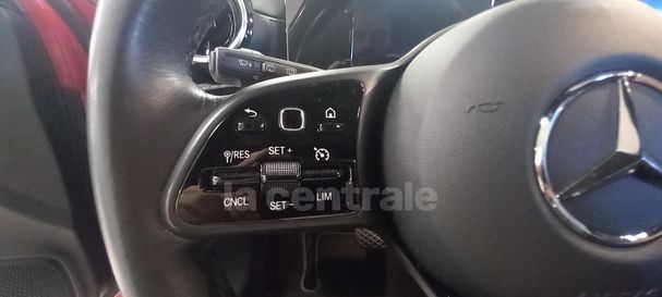 Mercedes-Benz A 180 100 kW image number 6