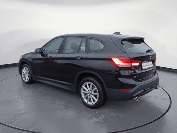 BMW X1 sDrive18d Advantage 110 kW image number 3