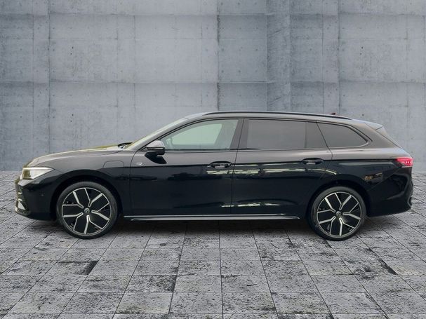 Volkswagen Passat Variant 1.5 eHybrid R-Line DSG 200 kW image number 5