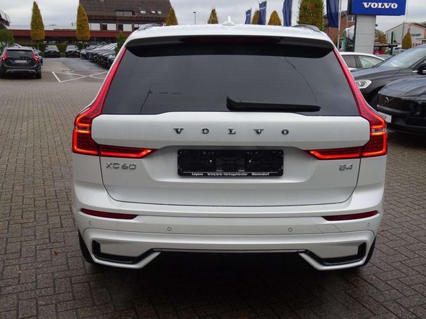 Volvo XC60 B4 Plus Dark 145 kW image number 4