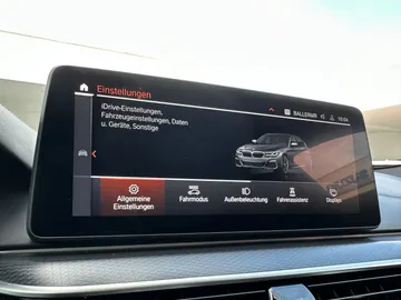 Car image 35