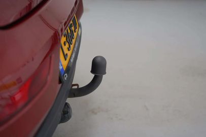 Car image 29