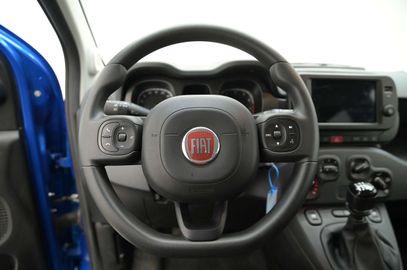 Car image 15