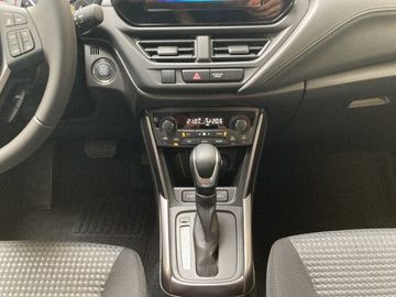 Car image 10