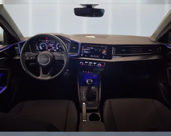 Car image 15