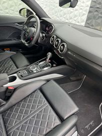 Car image 45