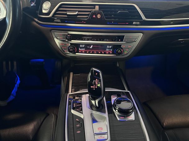 BMW 730d xDrive M Sport 210 kW image number 16