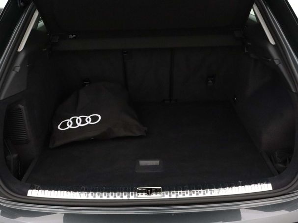 Audi Q3 45 TFSIe 180 kW image number 12