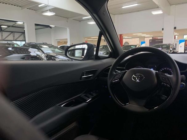 Toyota C-HR 135 kW image number 10