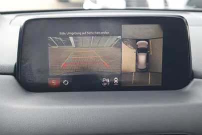 Car image 31