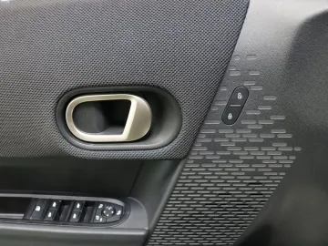 Car image 50