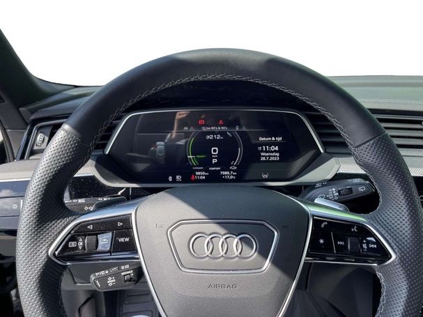 Audi Q8 55 quattro e-tron S-line 300 kW image number 13