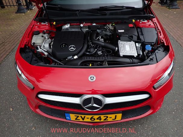 Mercedes-Benz A 180 100 kW image number 33