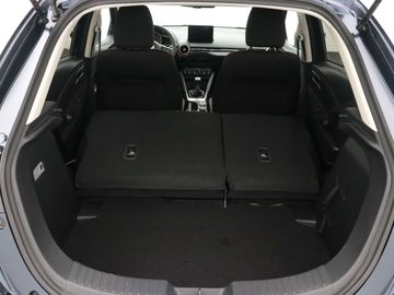 Car image 36