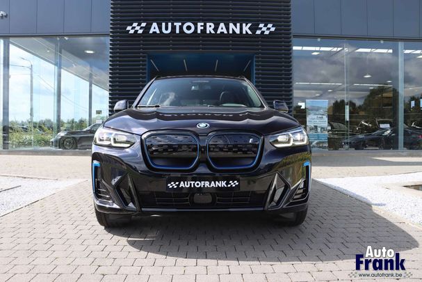 BMW iX3 M Sport Impressive 210 kW image number 3