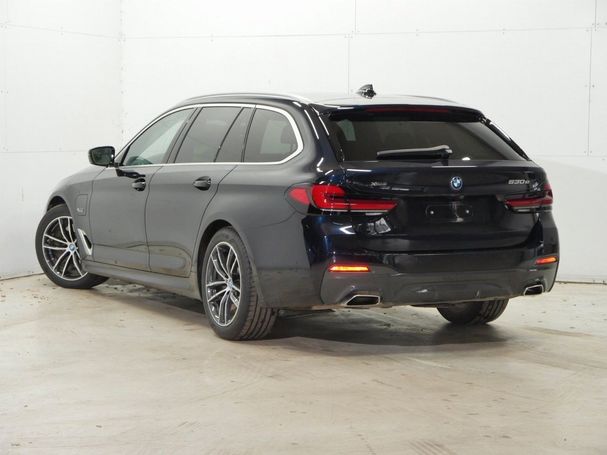 BMW 530 Touring xDrive 185 kW image number 4