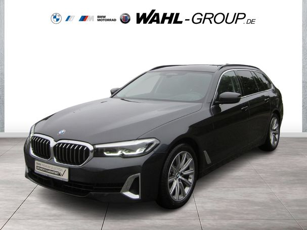 BMW 520d Touring xDrive Luxury Line 140 kW image number 1