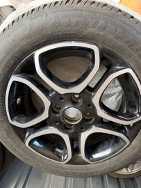 Car image 22