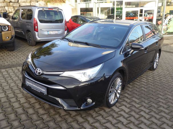 Toyota Avensis 2.0 D 4D Executive 105 kW image number 1