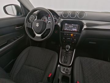 Car image 14