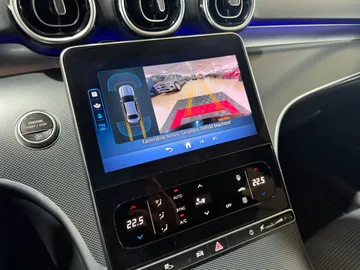 Car image 28