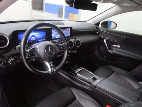 Mercedes-Benz A 180 d Advanced 85 kW image number 13