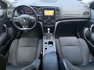 Car image 25