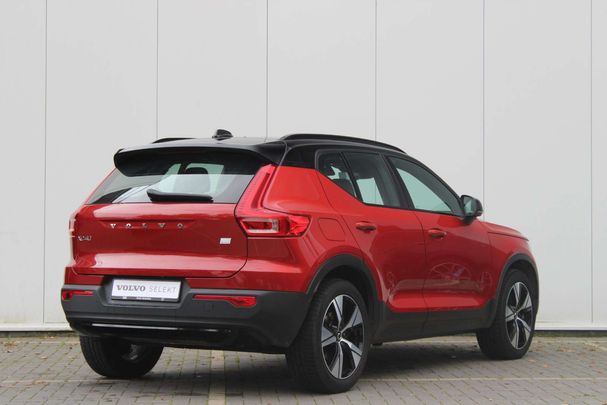 Volvo XC40 Recharge R T4 Design 155 kW image number 2