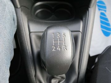 Car image 28