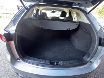 Car image 34