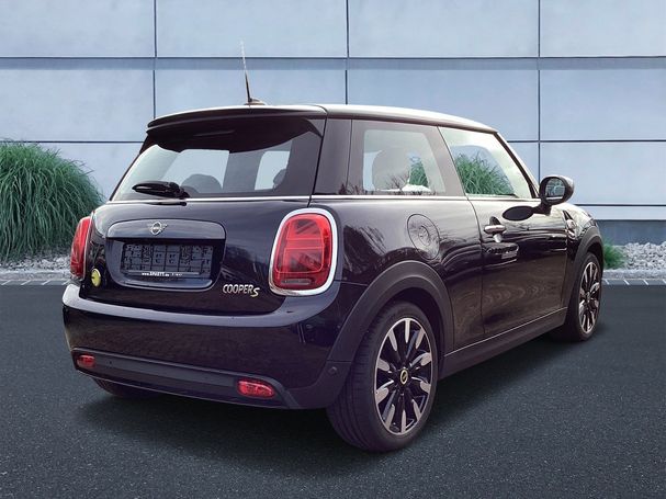 Mini Cooper SE M 135 kW image number 3