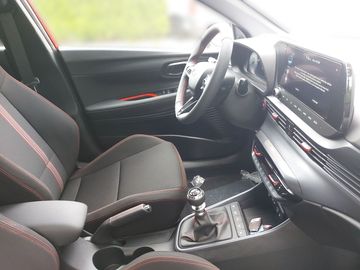 Car image 12