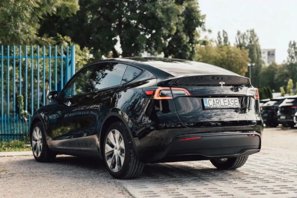 Tesla Model Y 255 kW image number 9