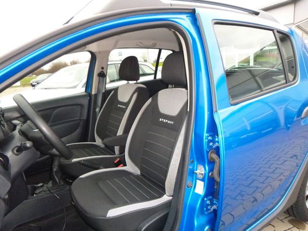 Dacia Sandero Stepway 66 kW image number 8