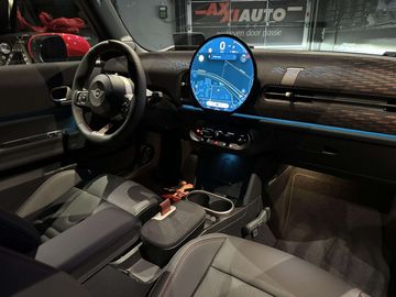 Car image 21