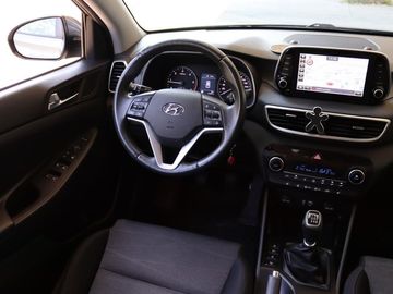 Car image 36