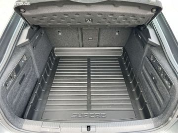 Car image 38