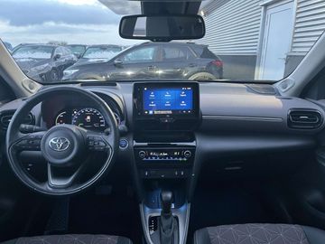 Car image 21