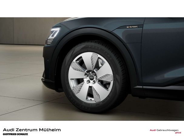 Audi e-tron 55 quattro S-line 300 kW image number 6