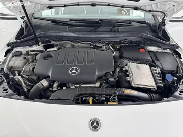 Car image 36