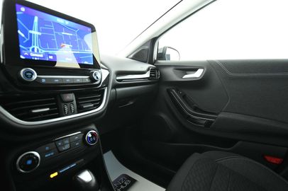 Car image 38