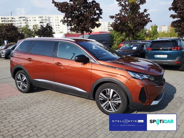 Peugeot 5008 BlueHDi 130 Allure 96 kW image number 2