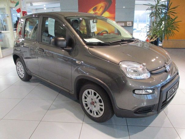 Fiat Panda 1.0 GSE Hybrid 51 kW image number 2