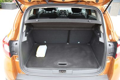 Car image 36