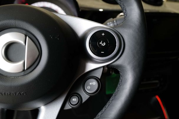 Smart ForTwo EQ 60 kW image number 8